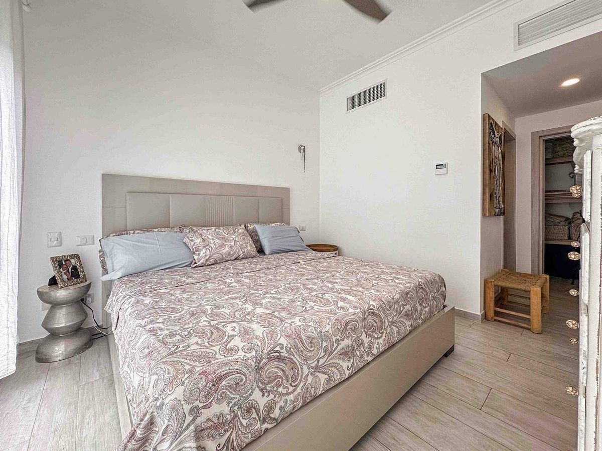 20 de 43: HABITACIÓN