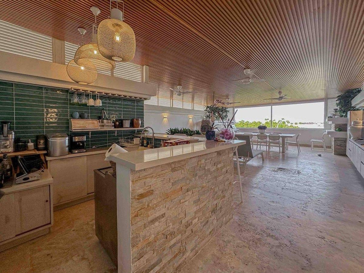 35 de 43: AREA SOCIAL