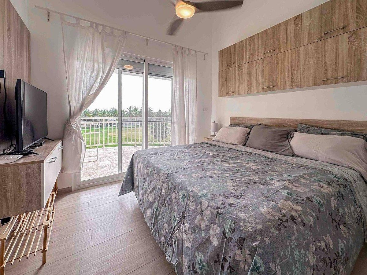 24 de 43: HABITACIÓN