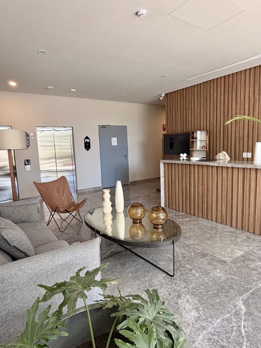 14 de 14: Lobby con seguridad 24/7