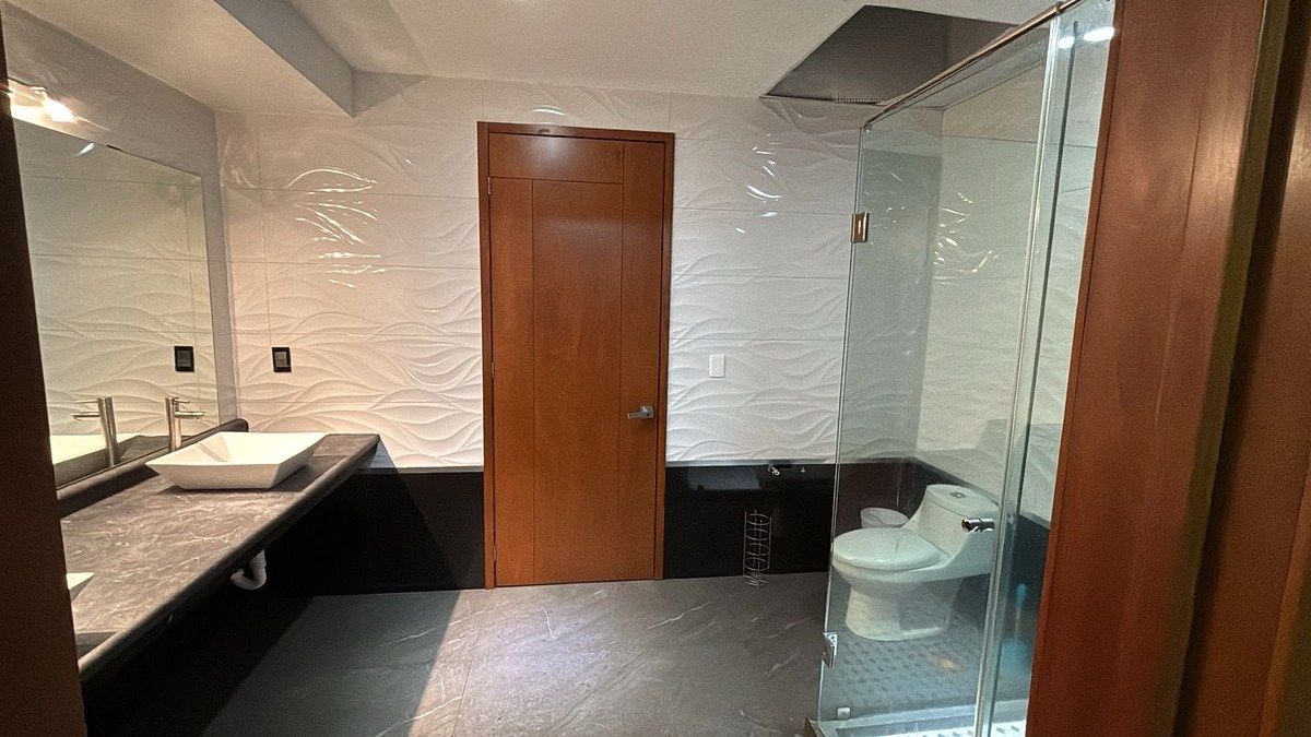 13 de 14: Baño recamaras