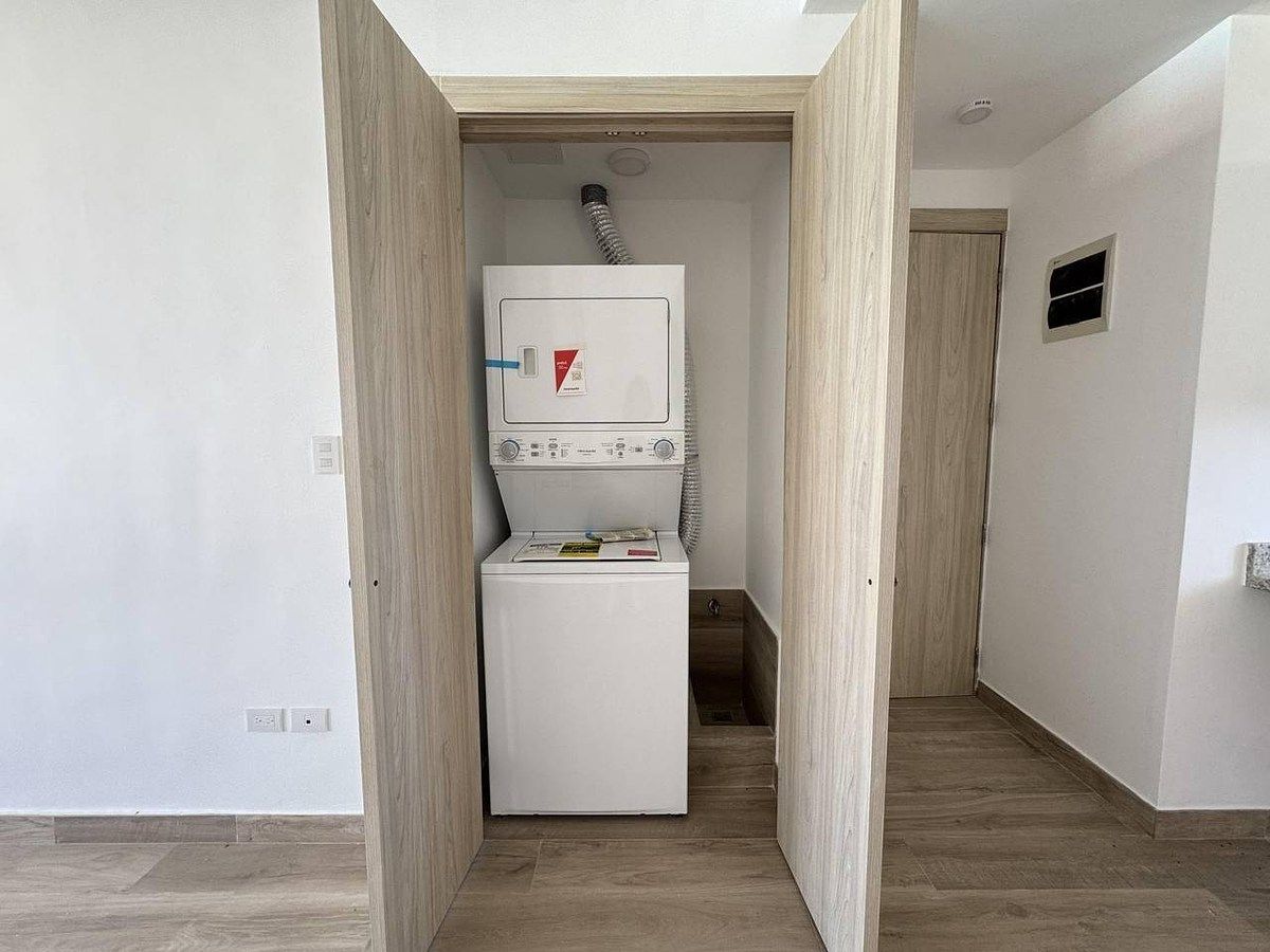 13 de 13: LAVANDERÍA