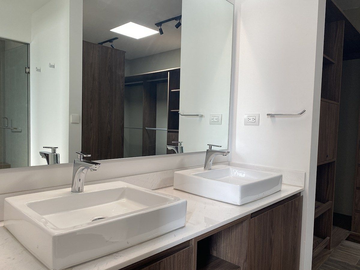 10 de 34: Doble lavabo