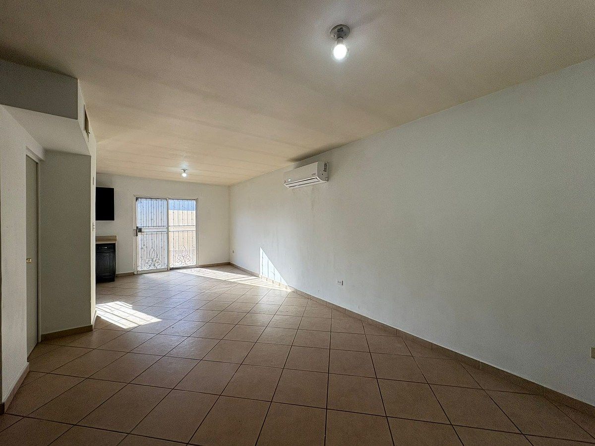 Casa en Villa Toledo, Mexicali, foto 8 de 19