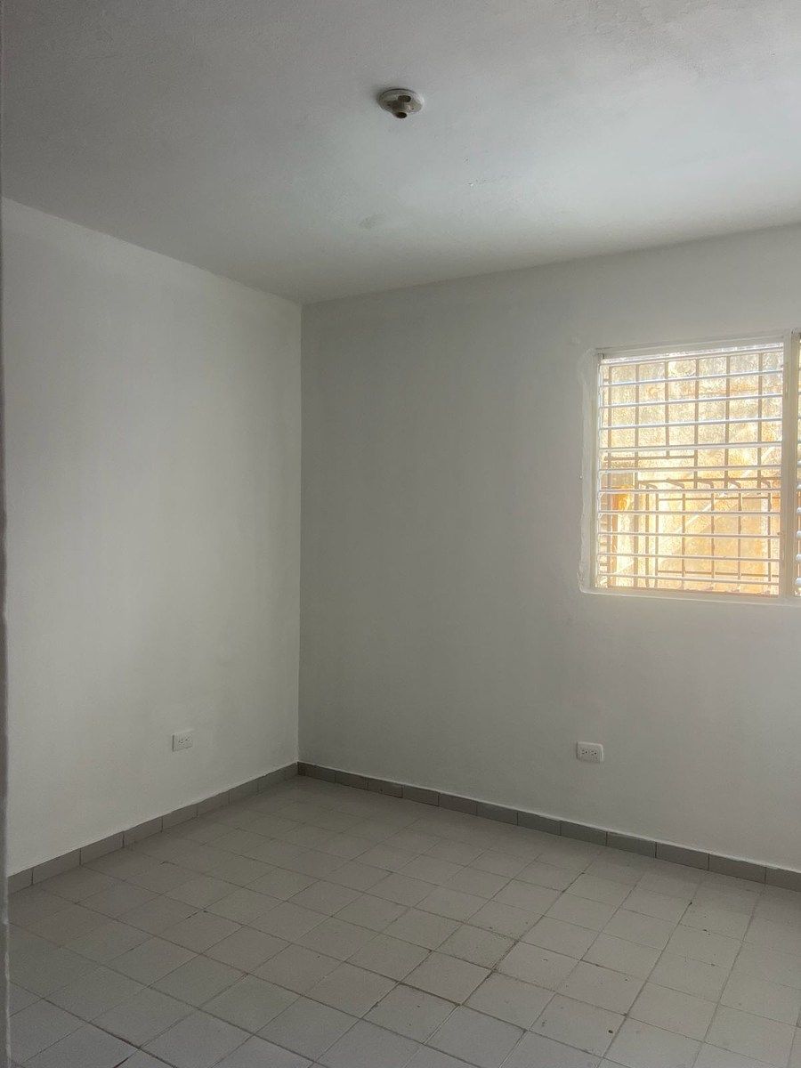 Local Comercial en Miraflores, Santo Domingo Centro (Distrito Nacional), foto 6 de 18