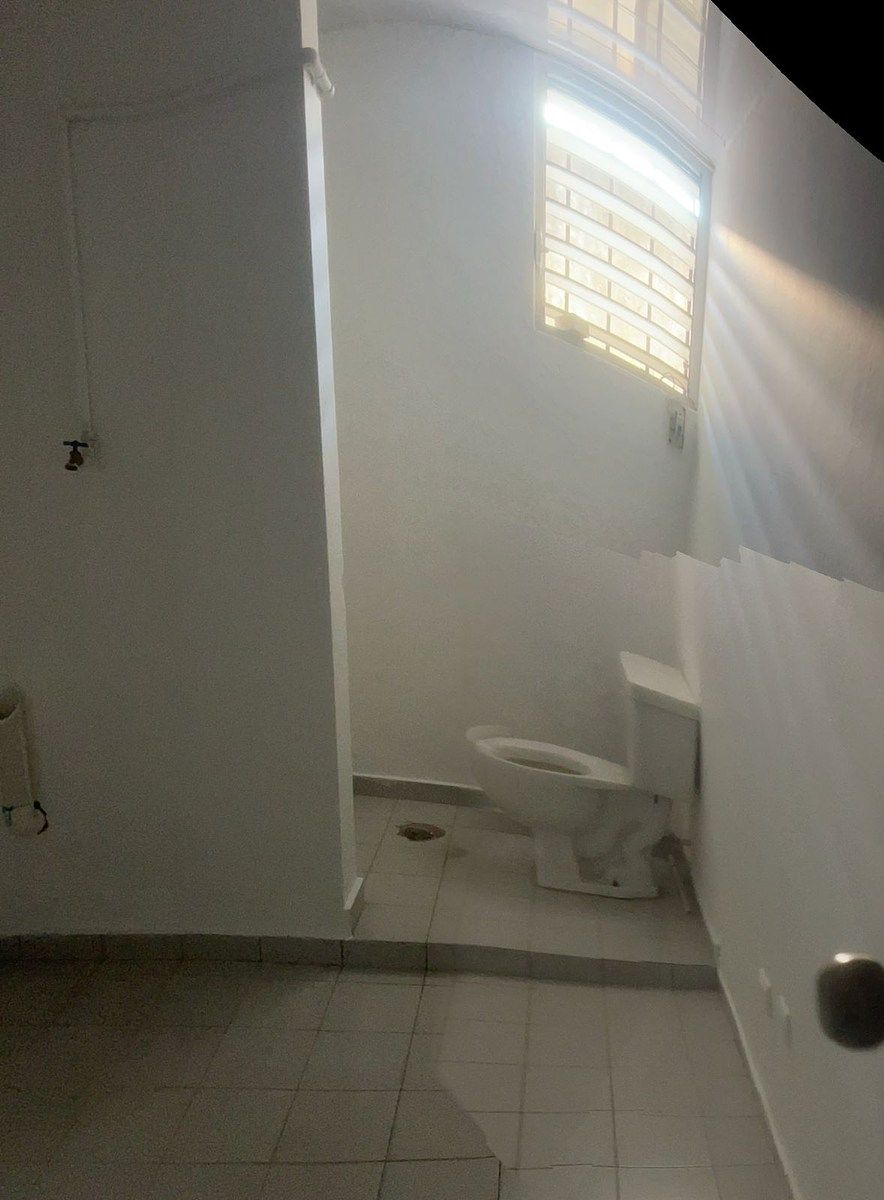 Local Comercial en Miraflores, Santo Domingo Centro (Distrito Nacional), foto 17 de 18