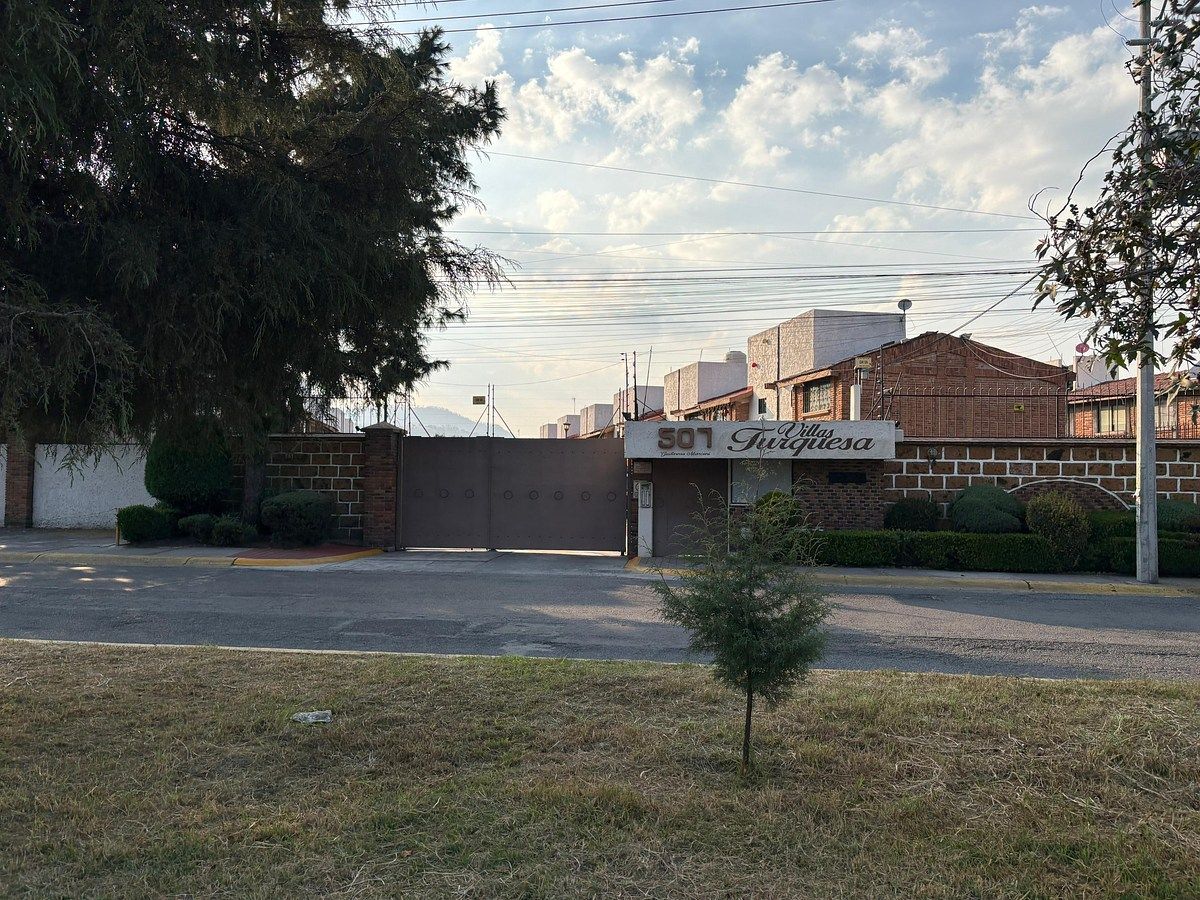 House in Gated Community in Científicos, Toluca, photo 2 of 4