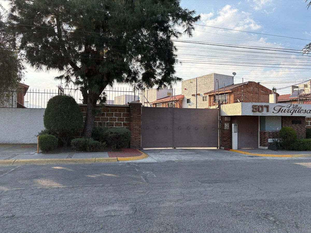 House in Gated Community in Científicos, Toluca, photo 3 of 4