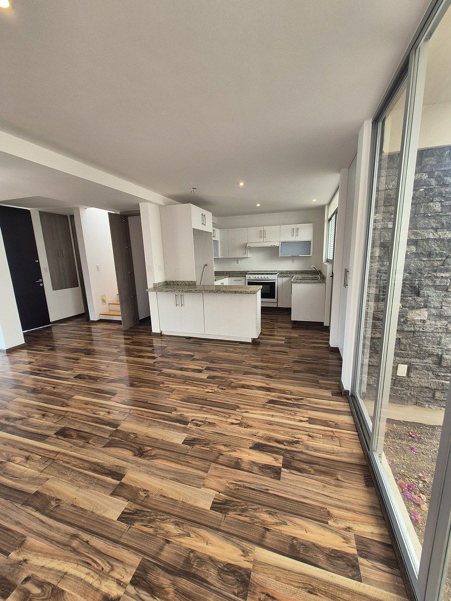 Venta Casa Real de Juriquilla en Condominio Lavanda
