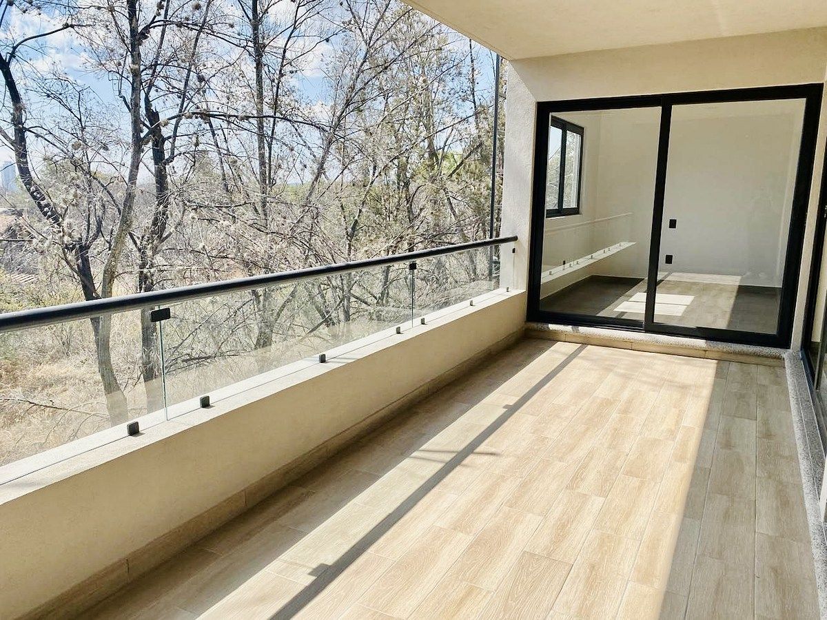 Venta de Casa en Lomas de Juriquilla, recámara en PB - foto 5