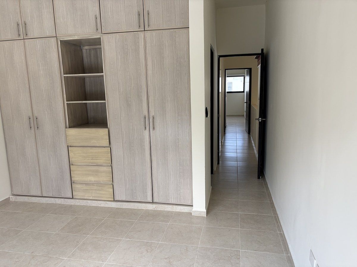 16 de 33: casa en venta en Conkal
