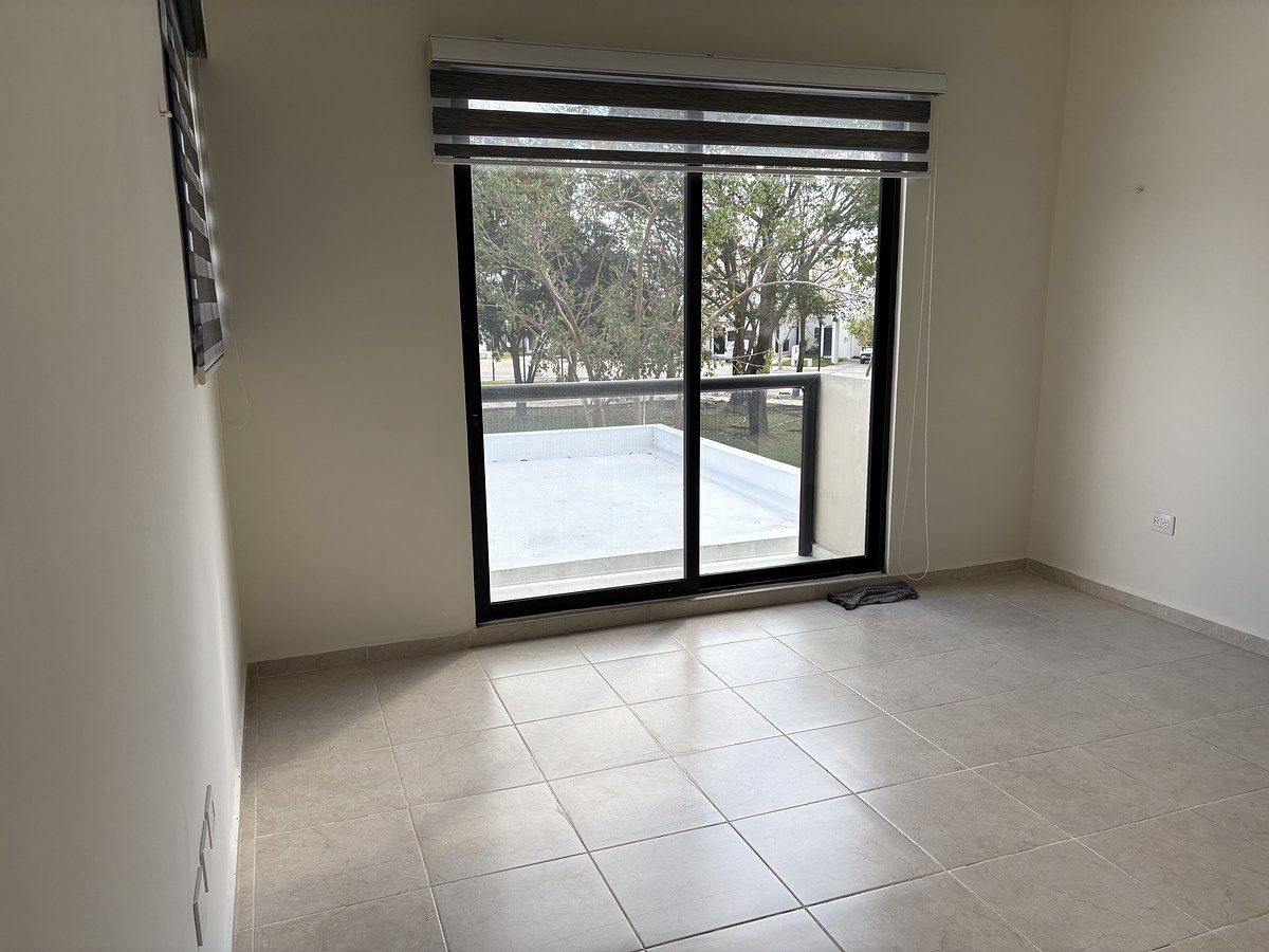 20 de 33: casa en venta en Conkal