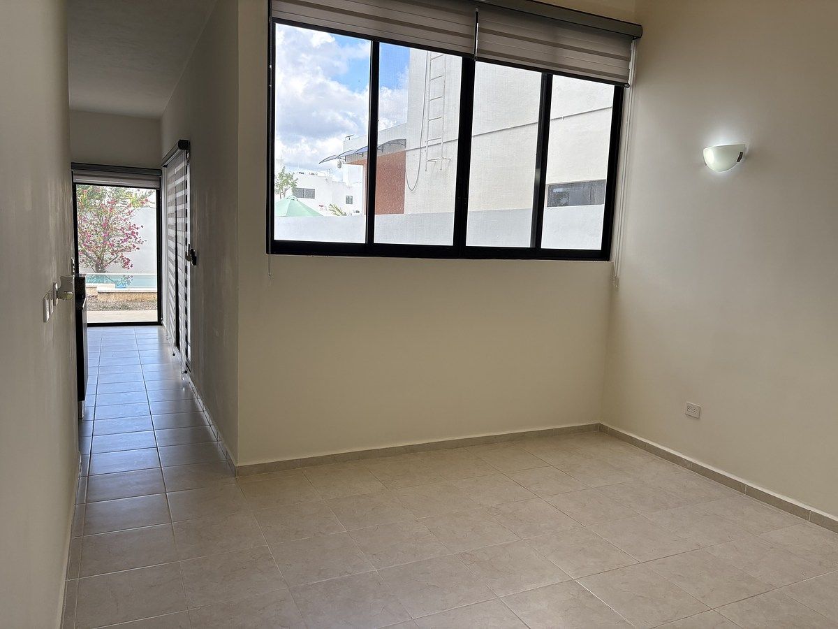 26 de 33: casa en venta en Conkal