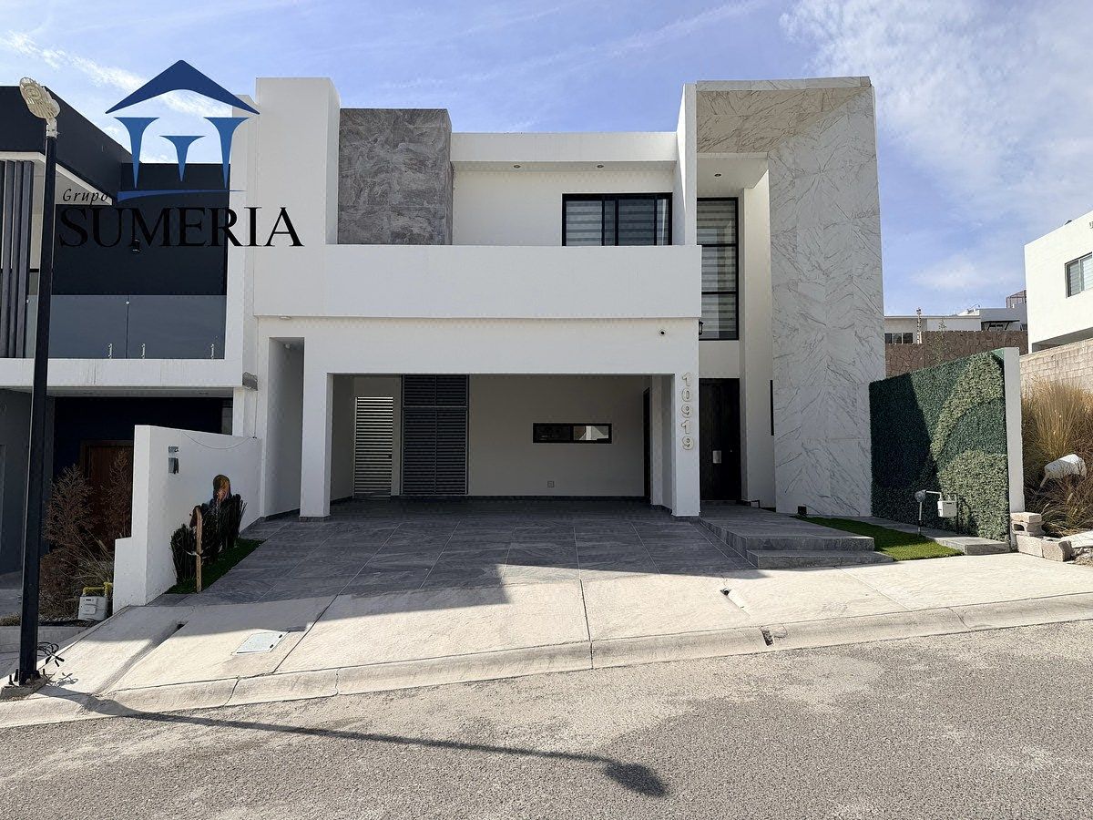 Casa en Bosques del Valle