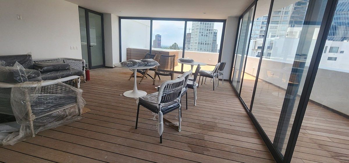 15 de 18: Terraza (Área común)