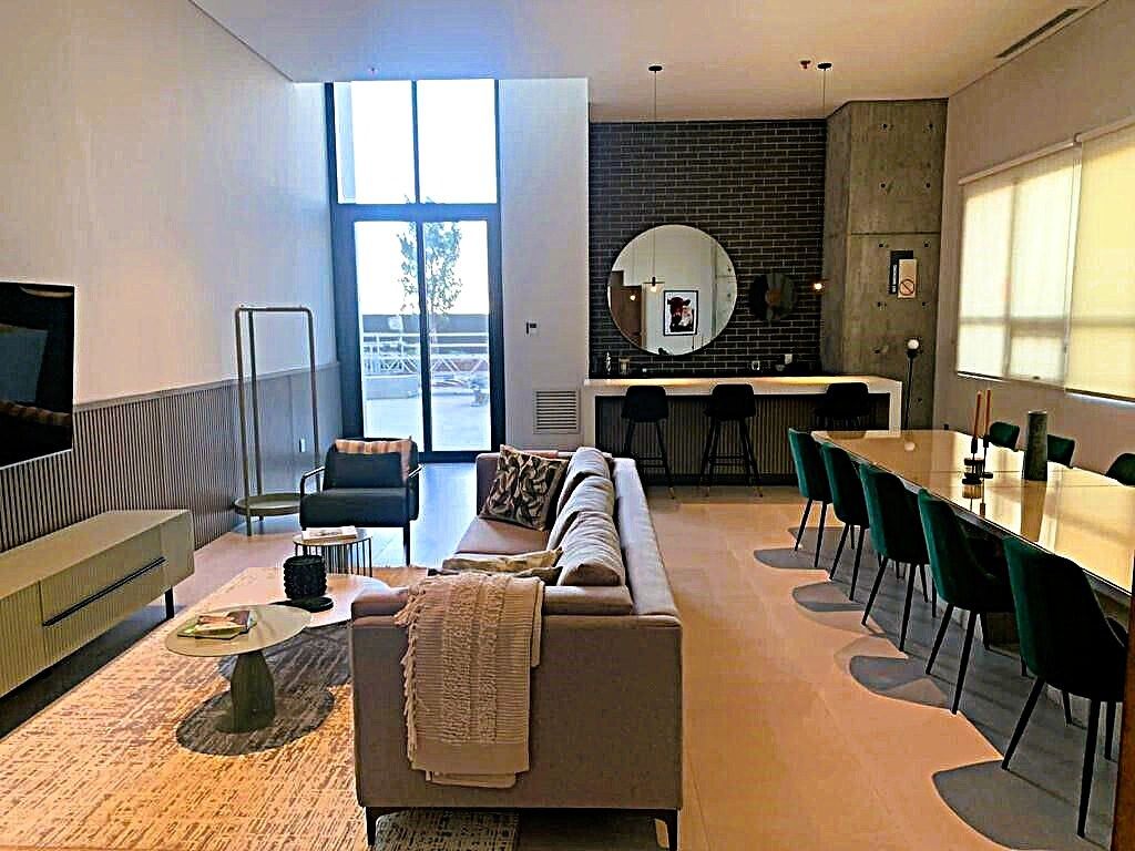 28 de 30: Salón Reuniones