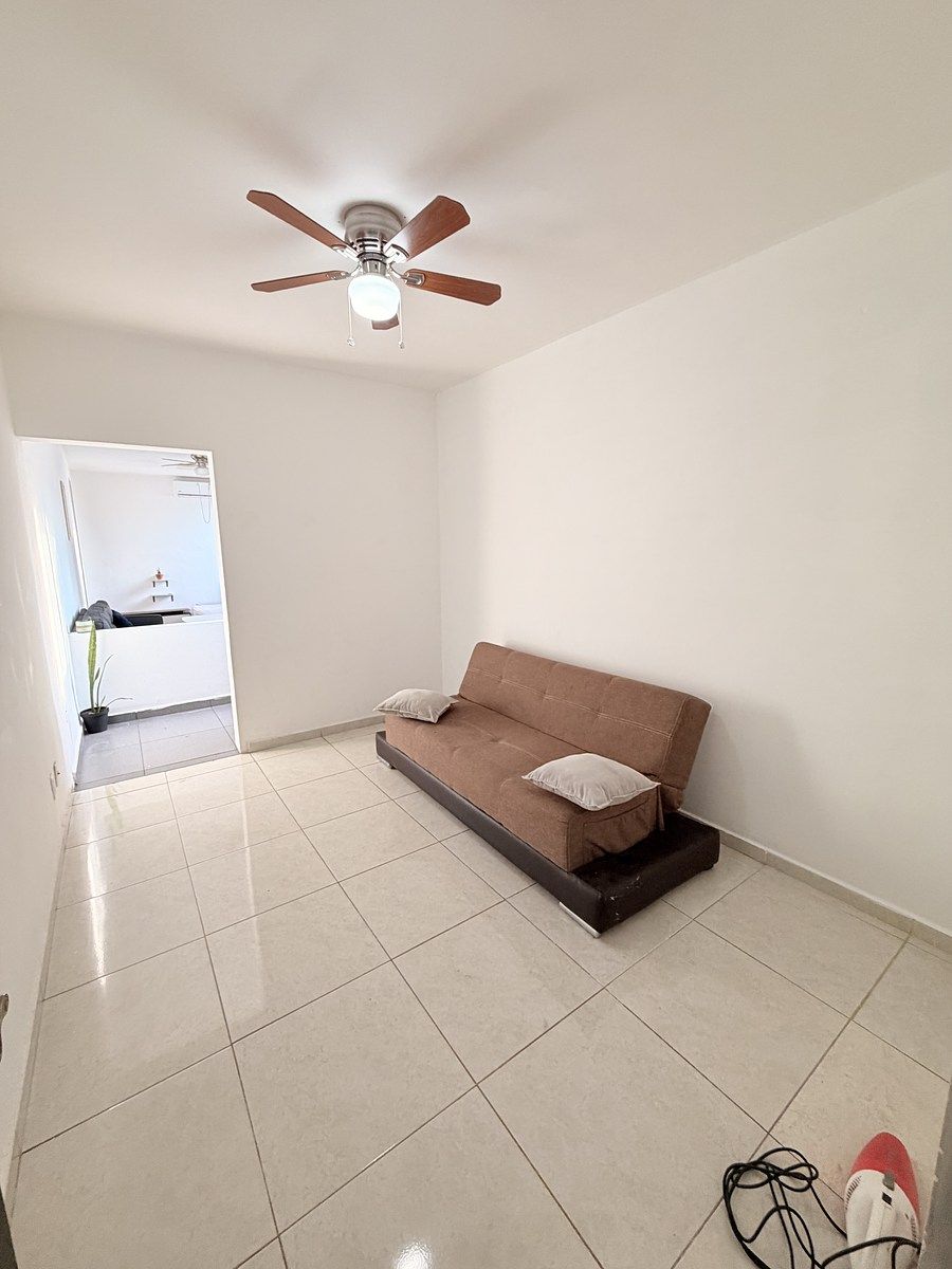 16 de 34: ENTRADA A MASTERROOM 1