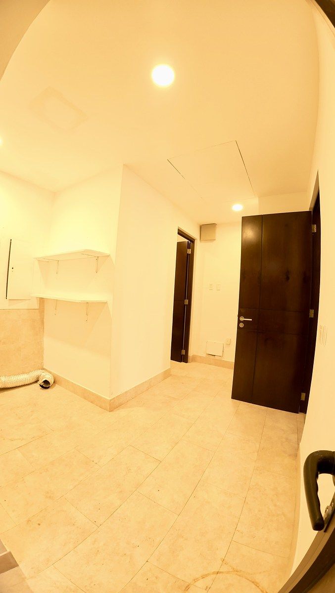 5 de 28: Cuarto de servicio