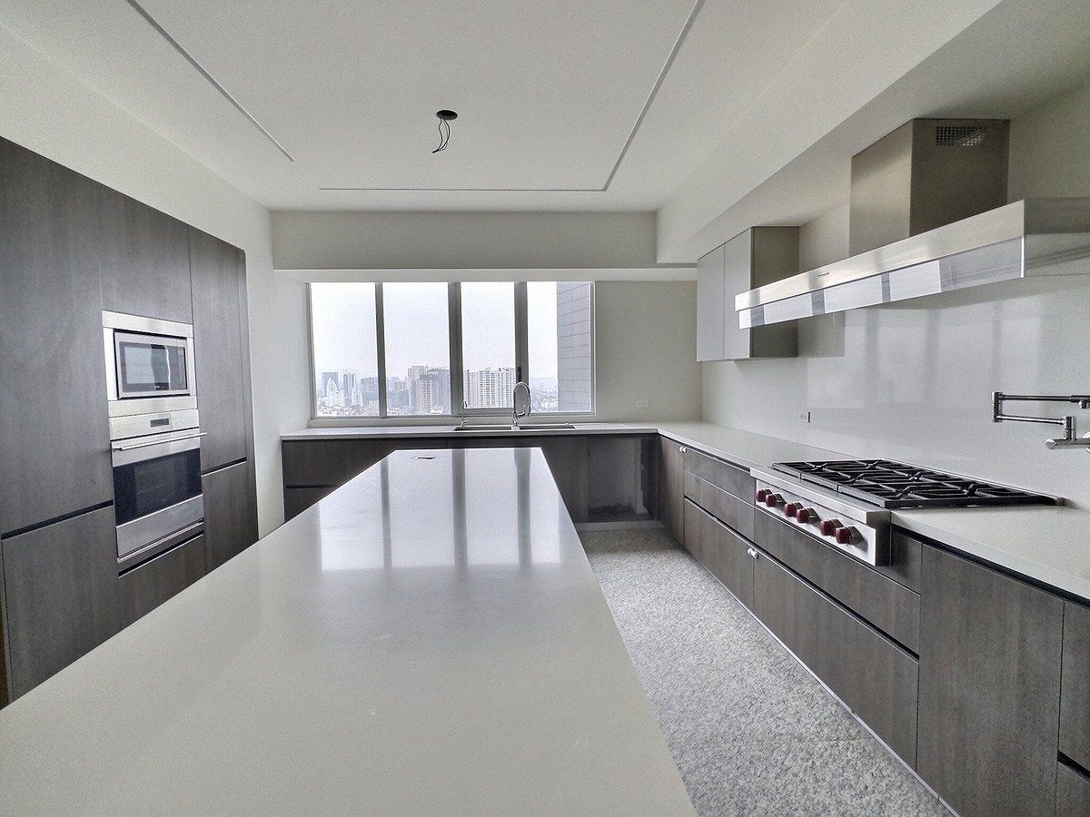 5 de 41: Cocina equipada con gran capacidad de almacenamiento