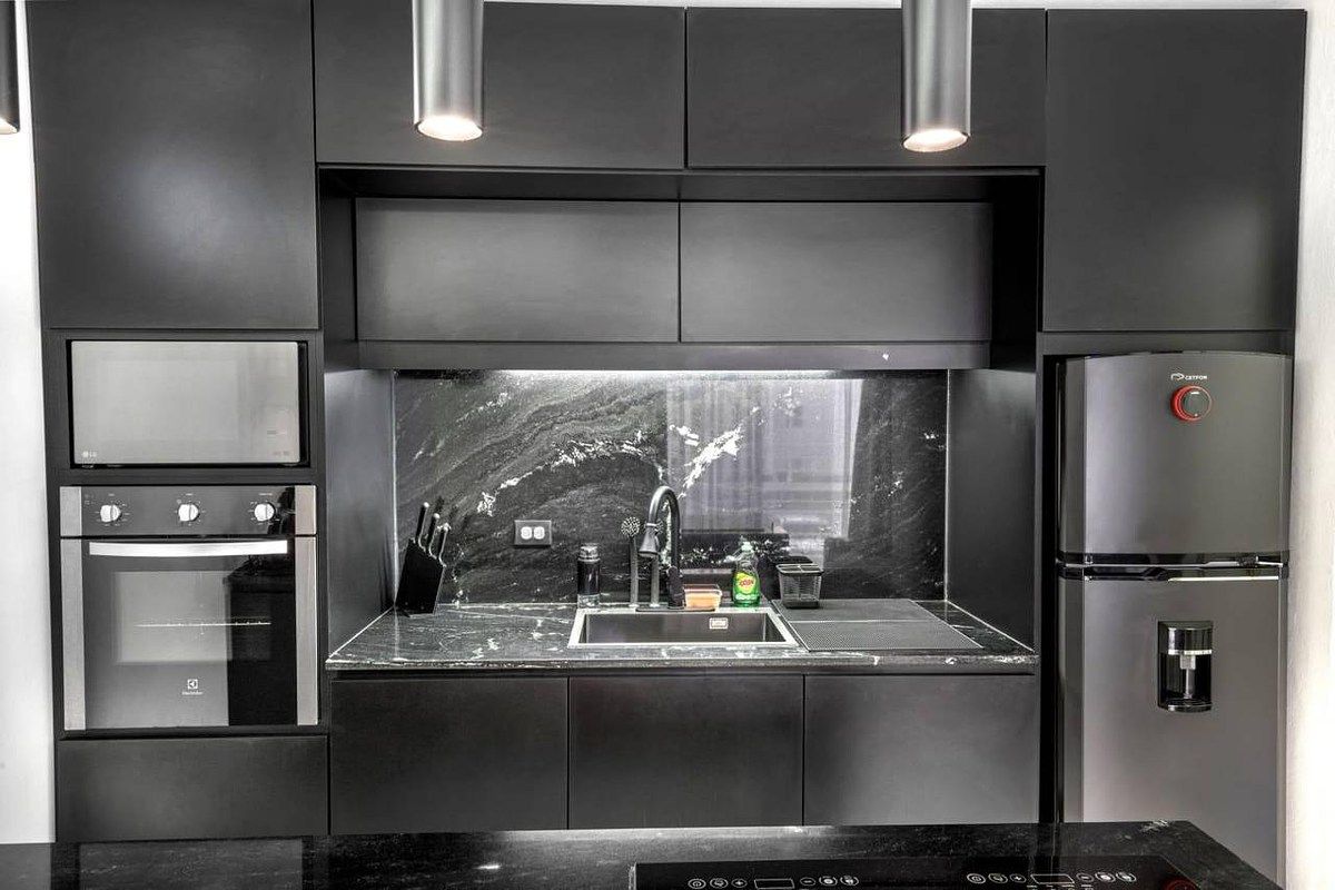 4 de 21: SALA/COCINA