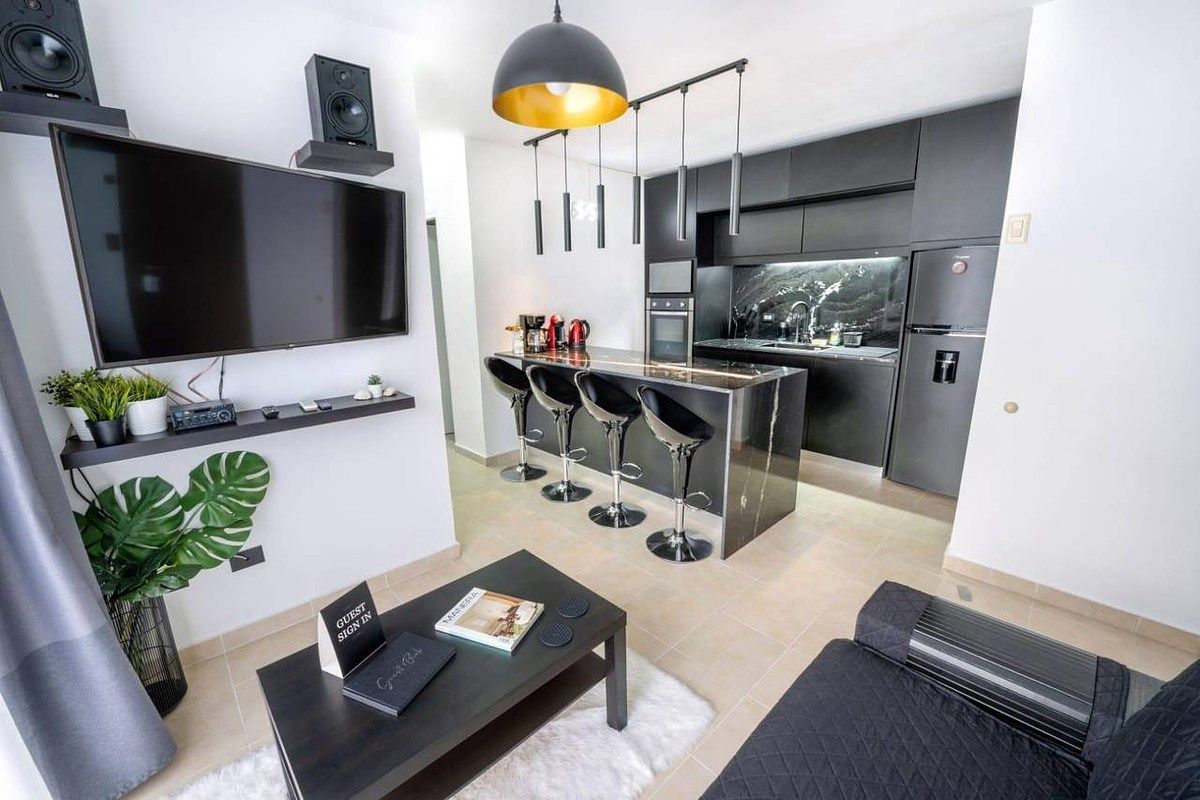 6 de 21: SALA/COCINA