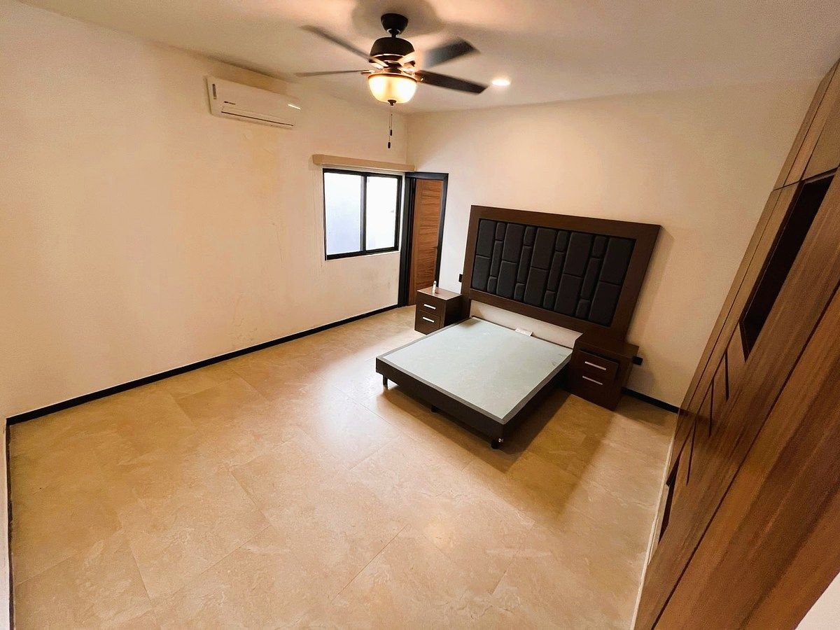 33 of 45: Recamara 3