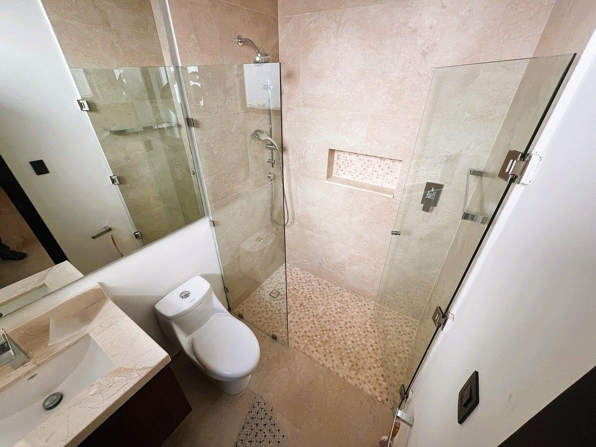 34 of 45: Baño Rec 3