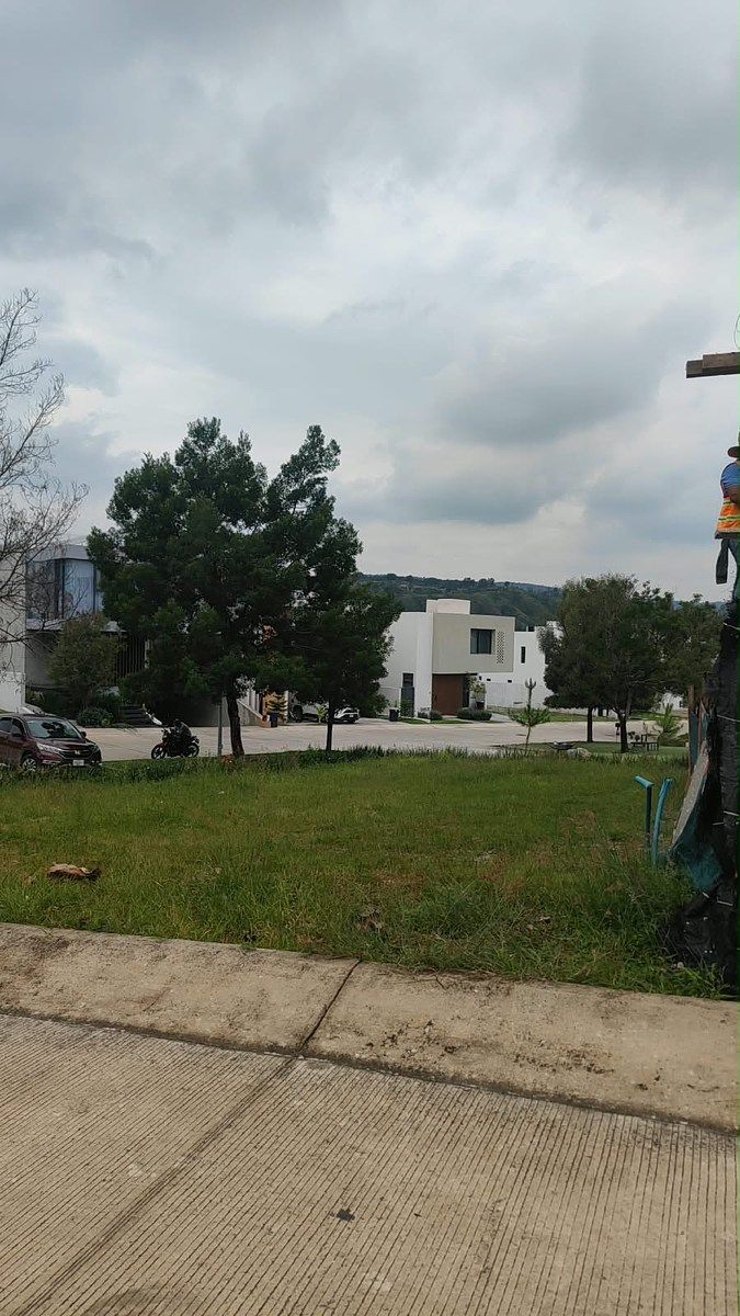 TERRENO À VENDA EM LOS ROBLES, foto 1 de 14