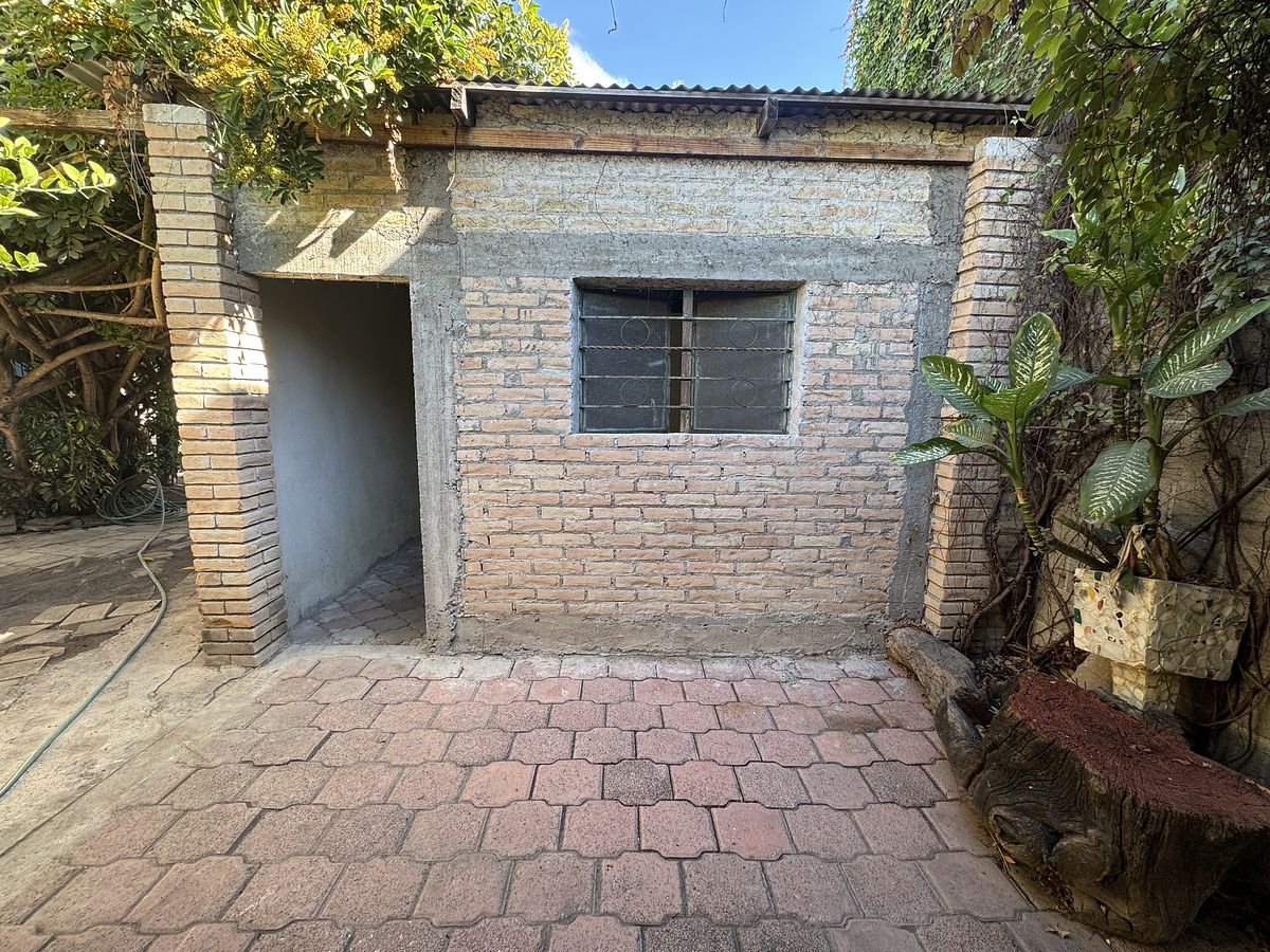 12 de 15: Construcción