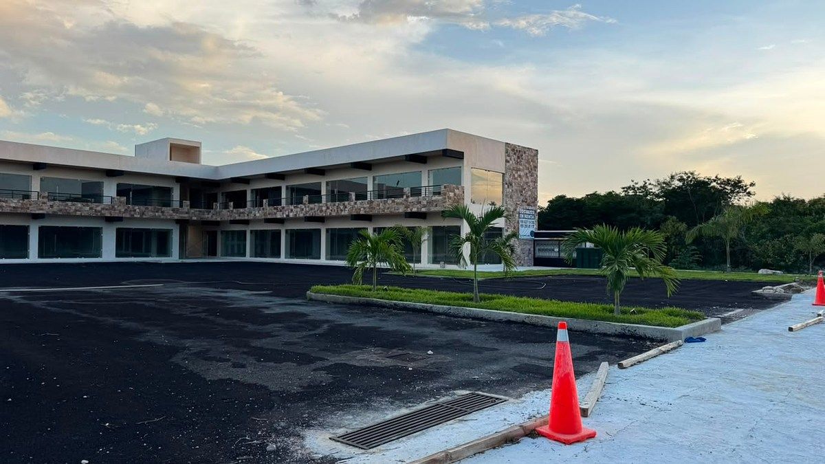 Local comercial en Komchen, Mérida, foto 2 de 15