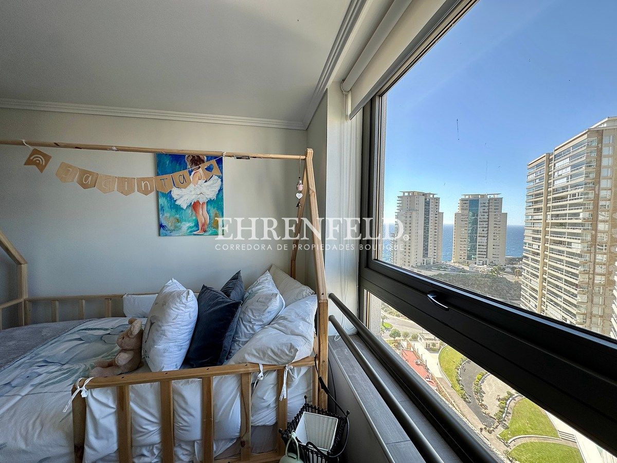 23 de 32: Dormitorio 2.