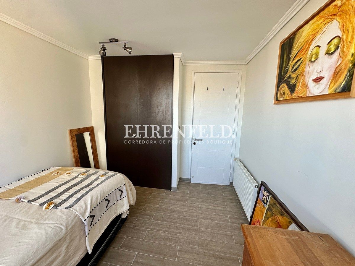 25 de 32: Dormitorio 3.