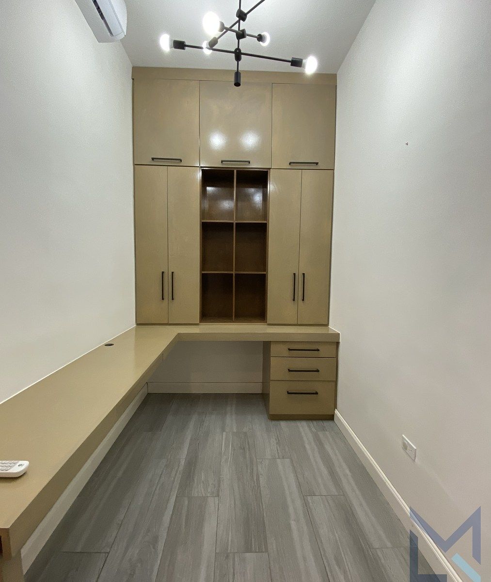 8 de 33: Oficina/Estudio