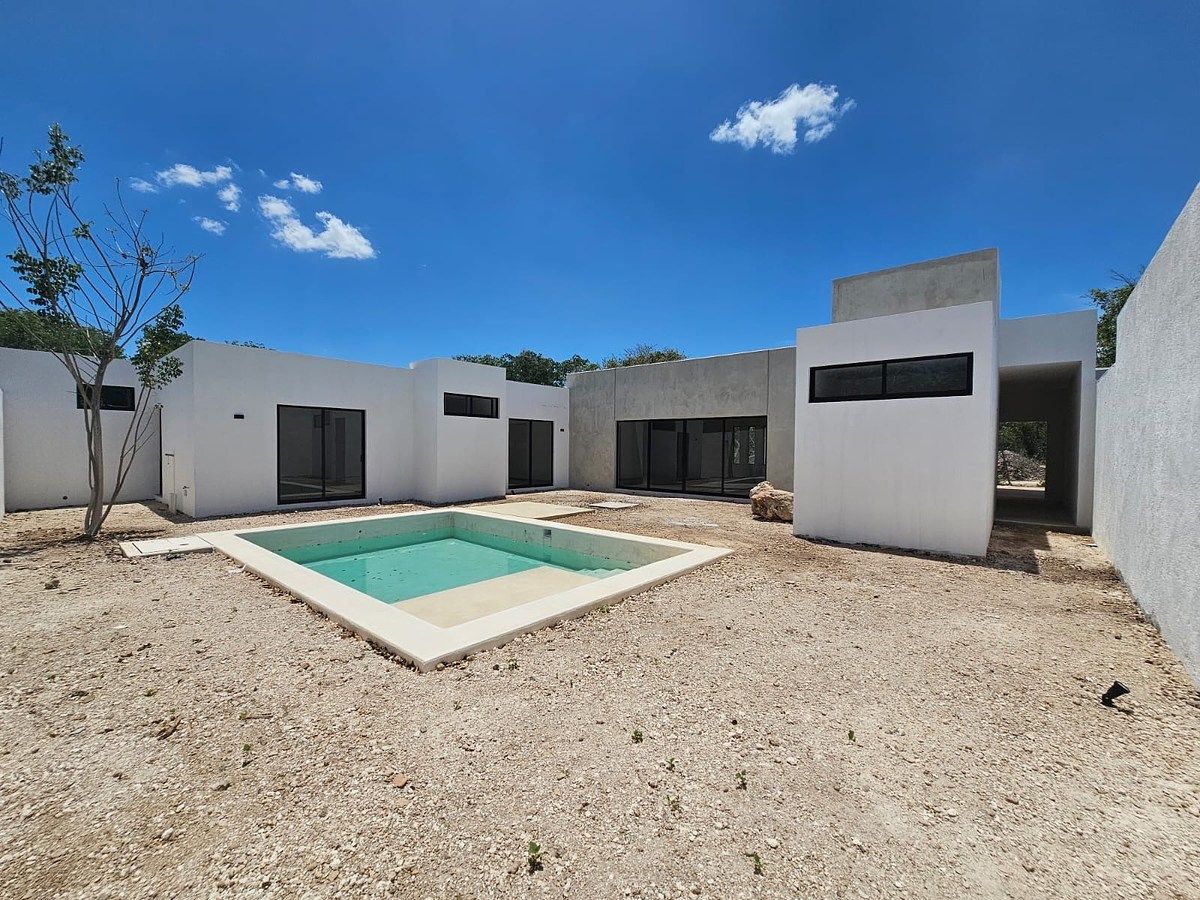 Casa de um andar | 3 quartos | Cholul, foto 1 de 36