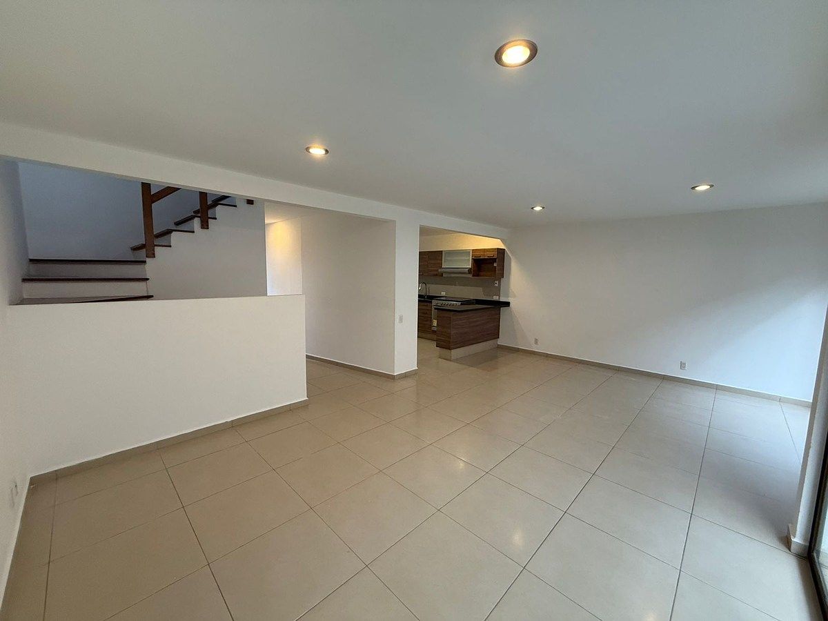 3 de 31: Sala - comedor