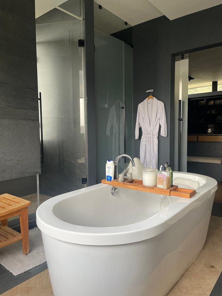 18 of 39: Baño recamara principal