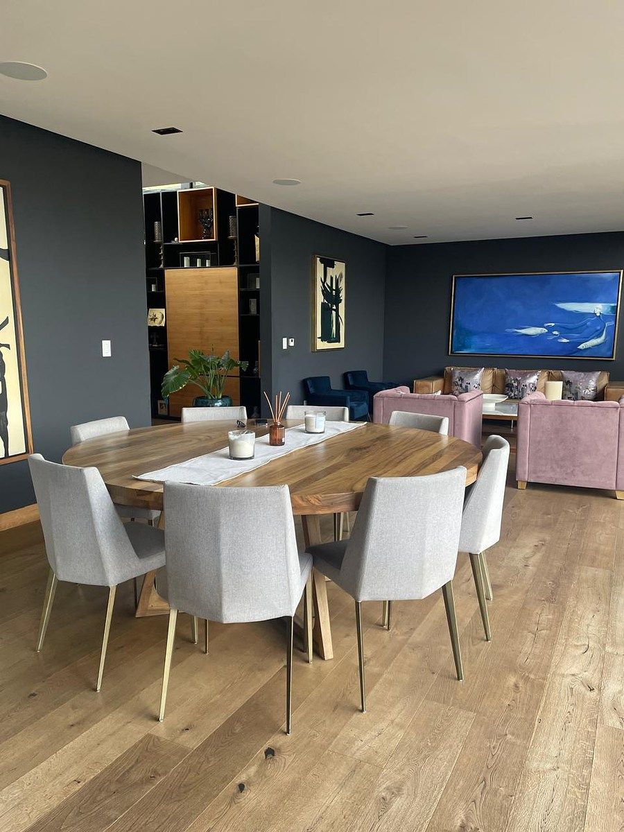 1 of 39: Sala Comedor