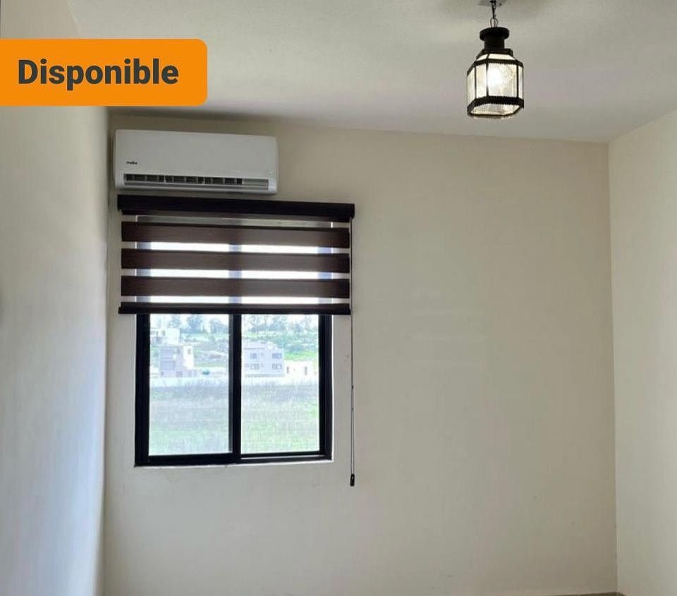 12 of 30: Aire acondicionado y persianas