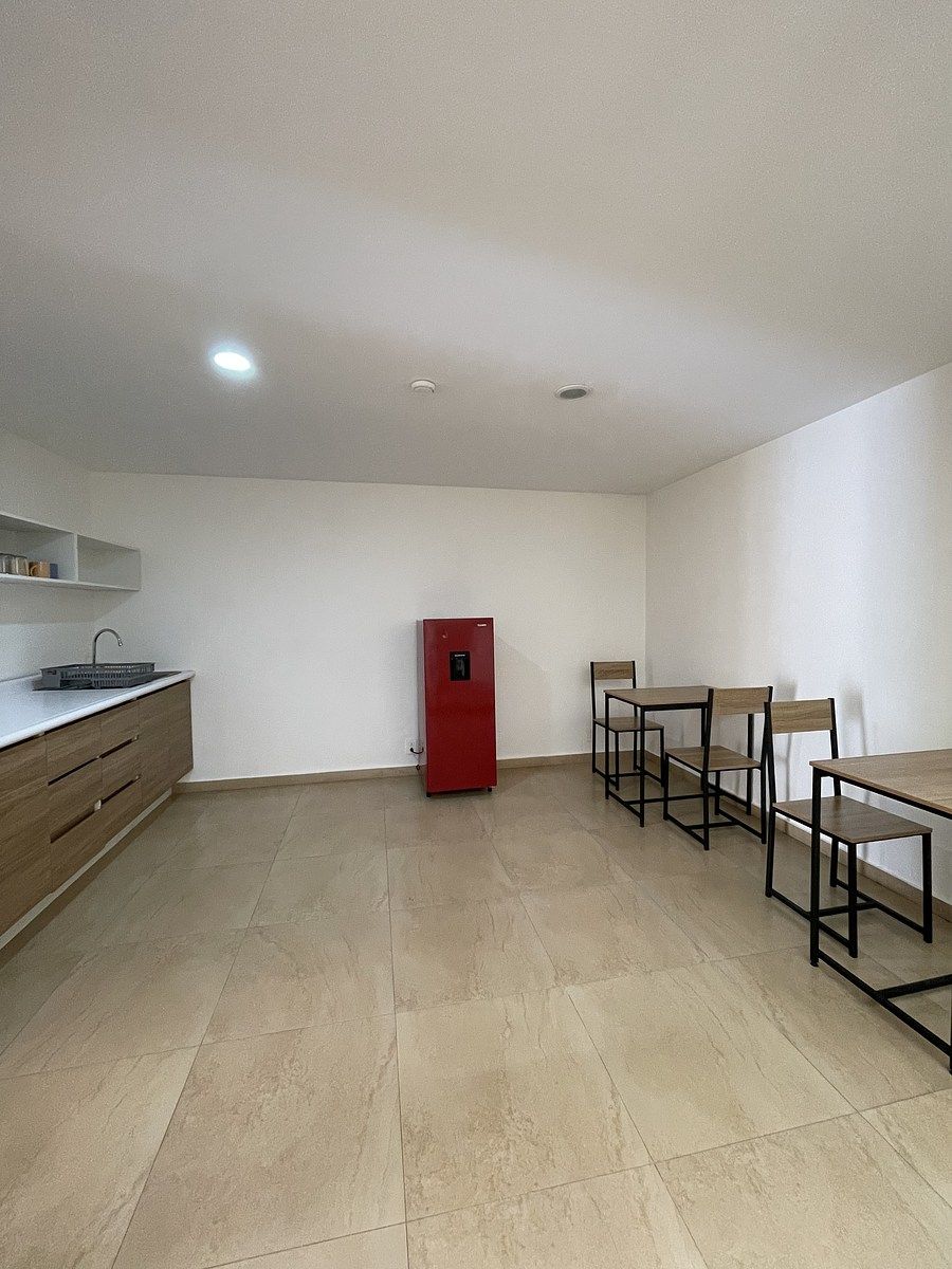 7 of 11: Área de cocina