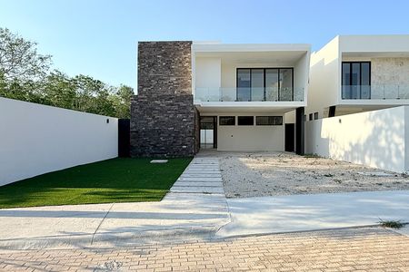 CASA EN VENTA EN PRIVADA PROVINCIA CLUB DE GOLF