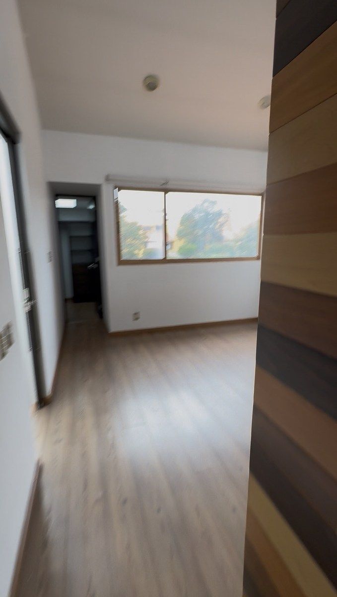 11 of 24: Recámara principal