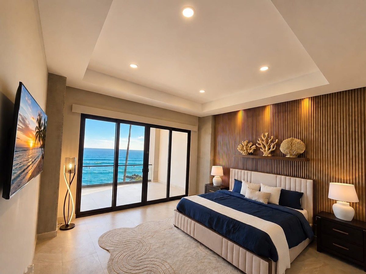 Beachfront Condo Near U.S. Border, foto 1 de 13