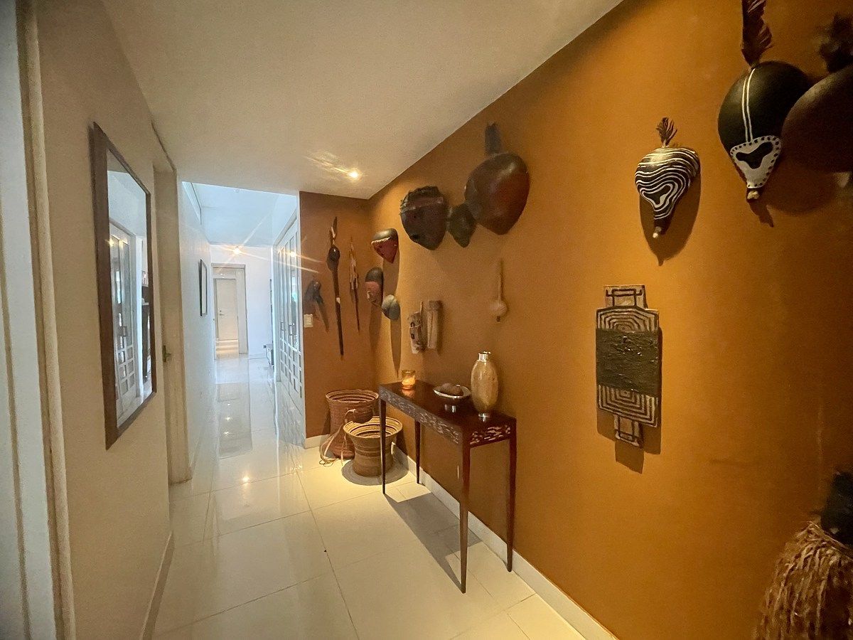 8 de 26: Pasillo que lleva hacías las habitaciones