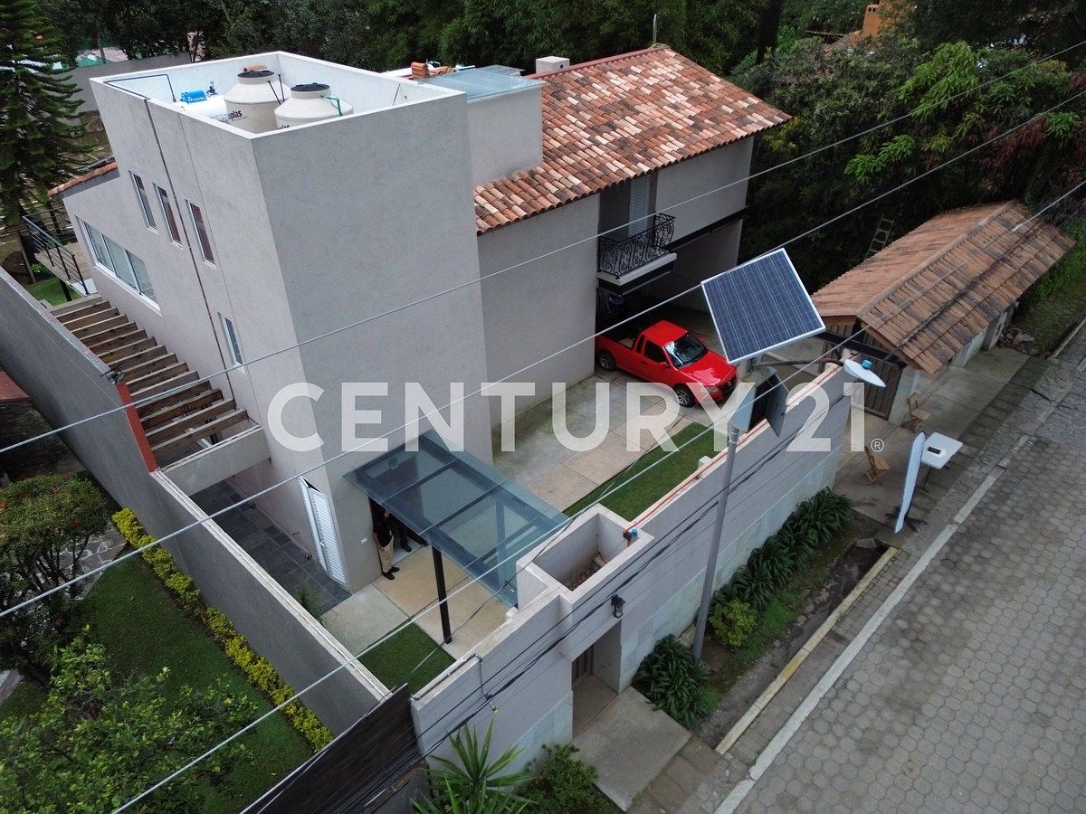 Casa em Avándaro, Valle de Bravo, foto 3 de 23