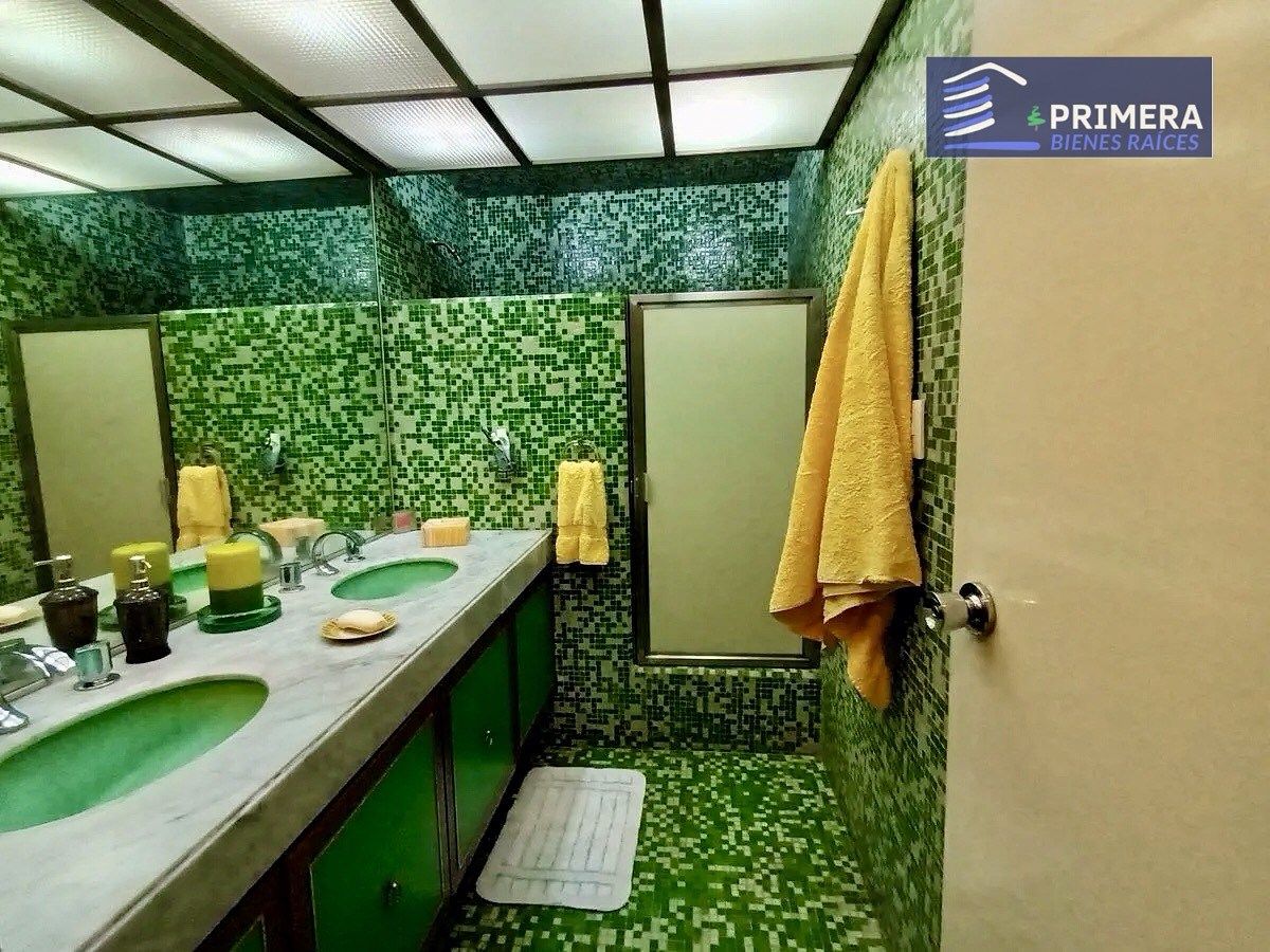 19 de 19: BAÑO DE RECÁMARA PRINCIPAL