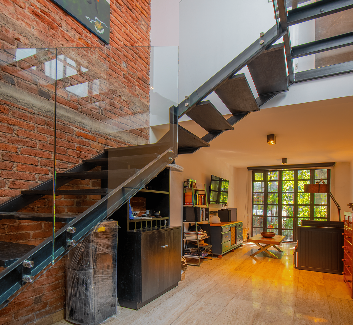 2 of 25: Lobby entre Sala- Comedor