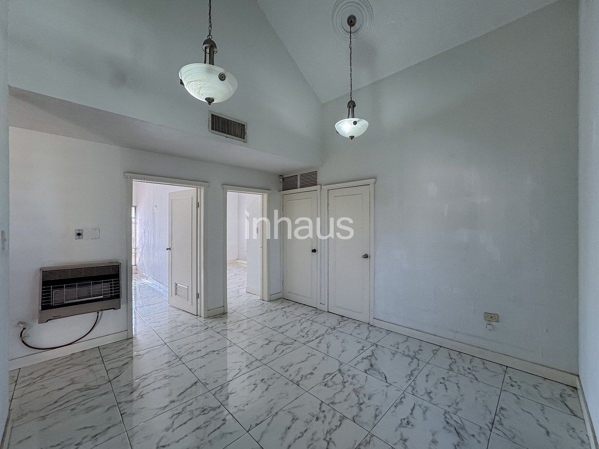 10 de 23: UNION DE CUARTOS