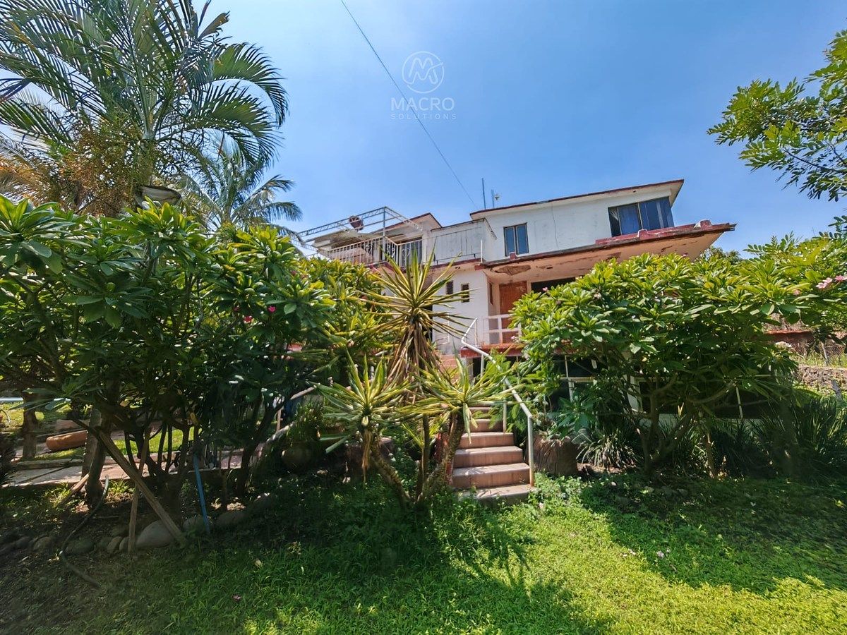 HOUSE FOR SALE IN FRACC. REAL DE OAXTEPEC, YAUTEPEC, MOR. VERY SPACIOUS WITH GARDEN, photo 1 of 25