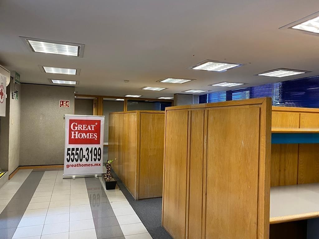 9 de 12: Instalaciones