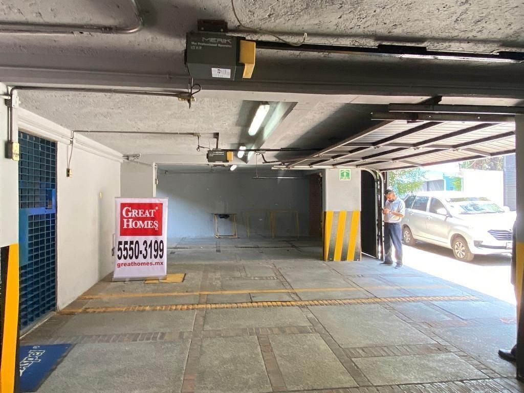 10 de 12: Estacionamientos independientes